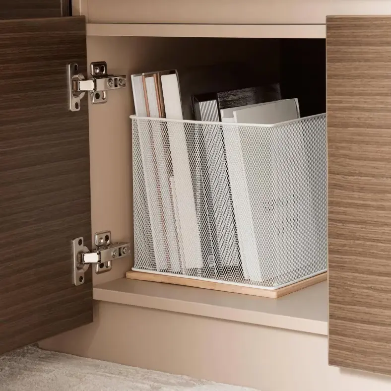 مكتب إداري مع خزانة جانبية – مكتب تنفيذي كبير 240 سم – تصميم احترافي مع درج قابل للقفل ومنفذ – لون موكا بيج - Image 4