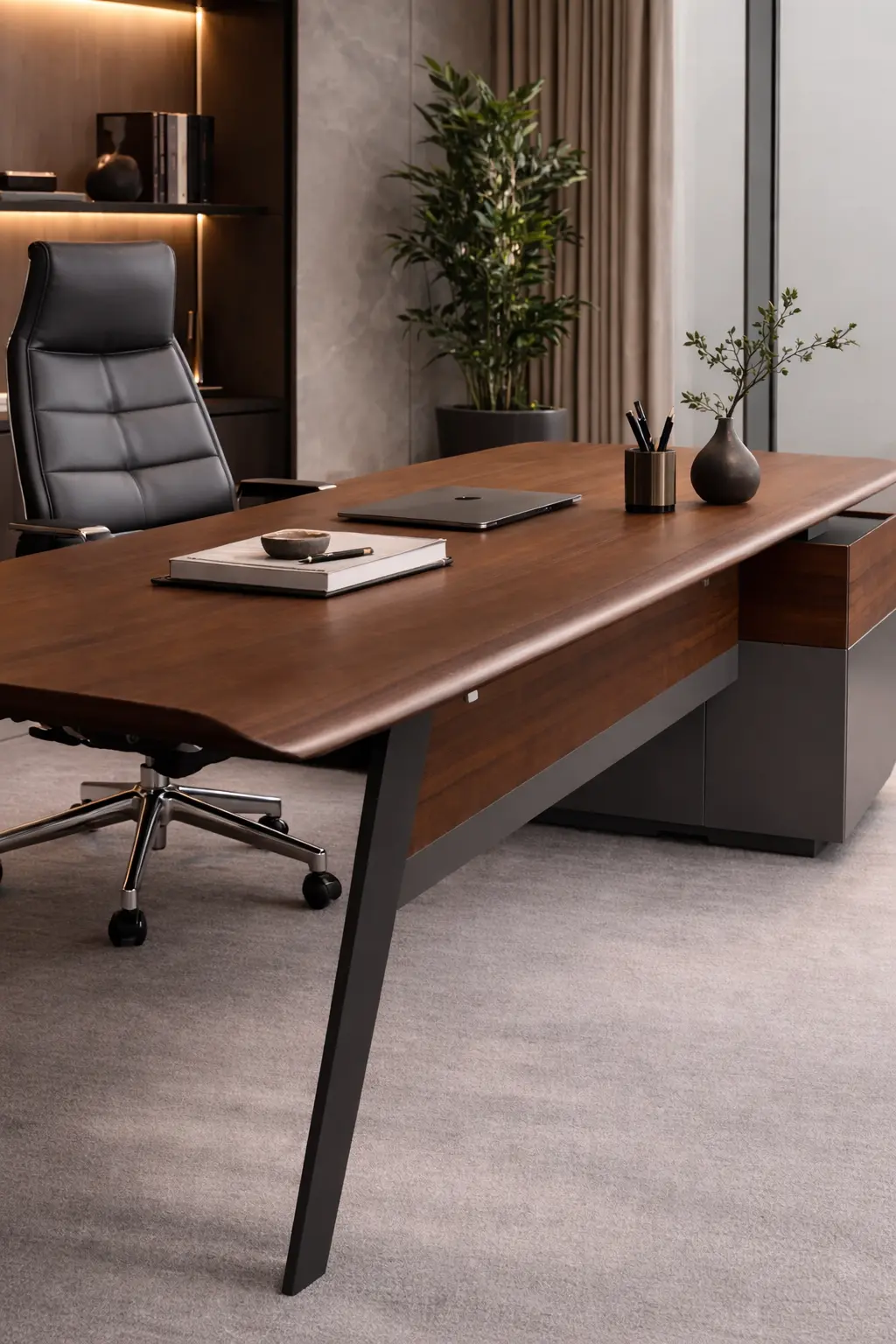مكتب كوزي التنفيذي – مكتب إداري فاخر بتصميم إيطالي - Image 3